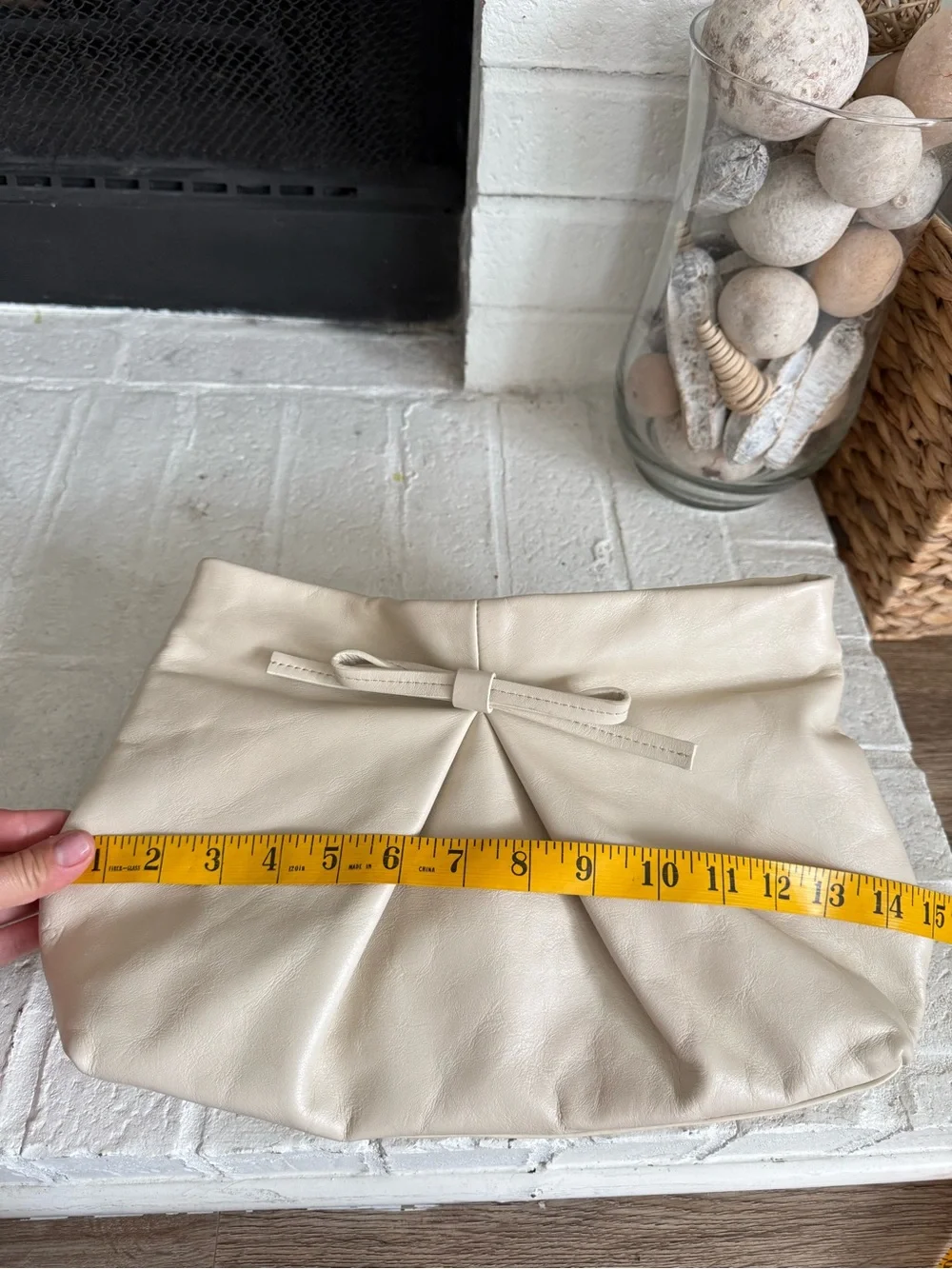 Reformation sleek fold